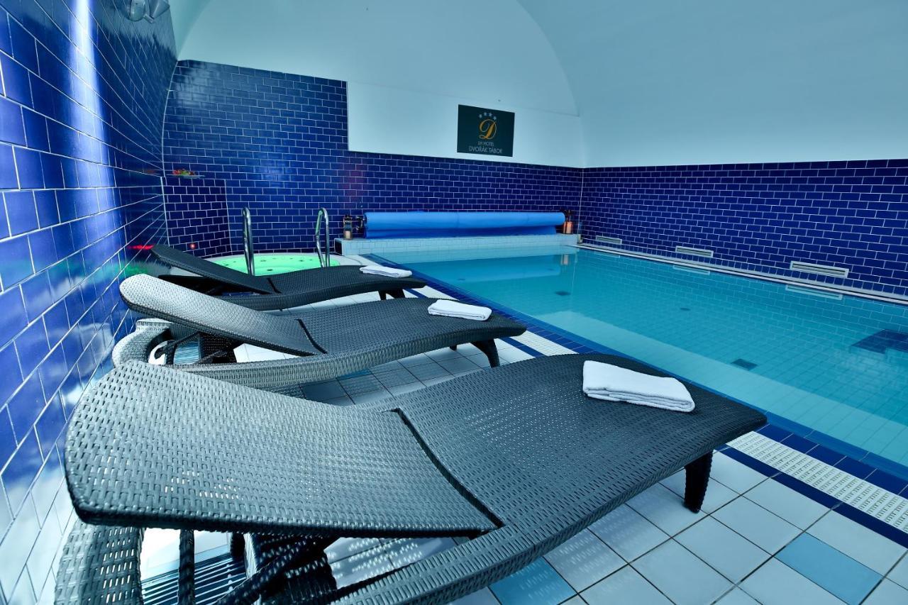 Lh Hotel Dvorak Tabor Congress & Wellness Εξωτερικό φωτογραφία
