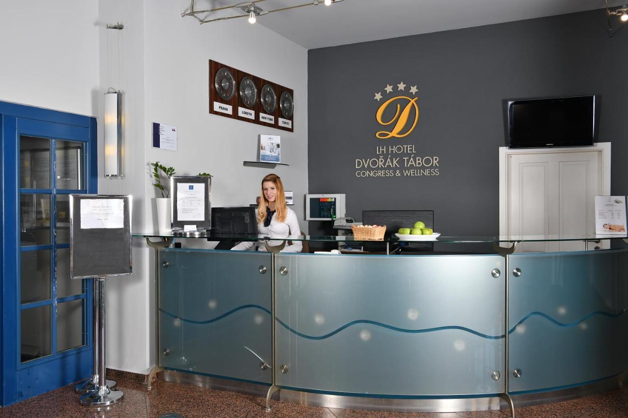 Lh Hotel Dvorak Tabor Congress & Wellness Εξωτερικό φωτογραφία